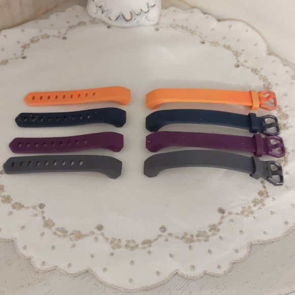Fitbit Alta wrist straps set of 4 - Picture 1 of 7